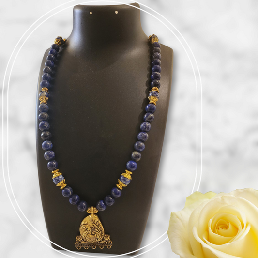 Sapphire Hues: Handcrafted Lapis Lazuli Gemstone Necklace