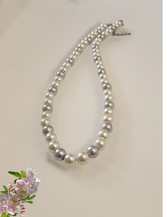 Natural Shell Pearl Necklace