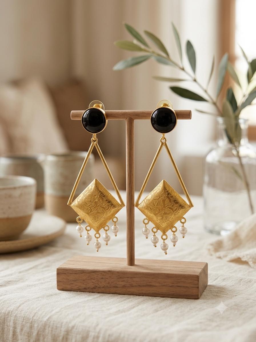 Amrapalli Style Designer Earrings - Black
