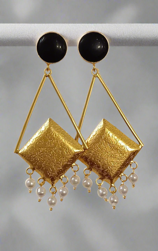 Amrapalli Style Designer Earrings - Black