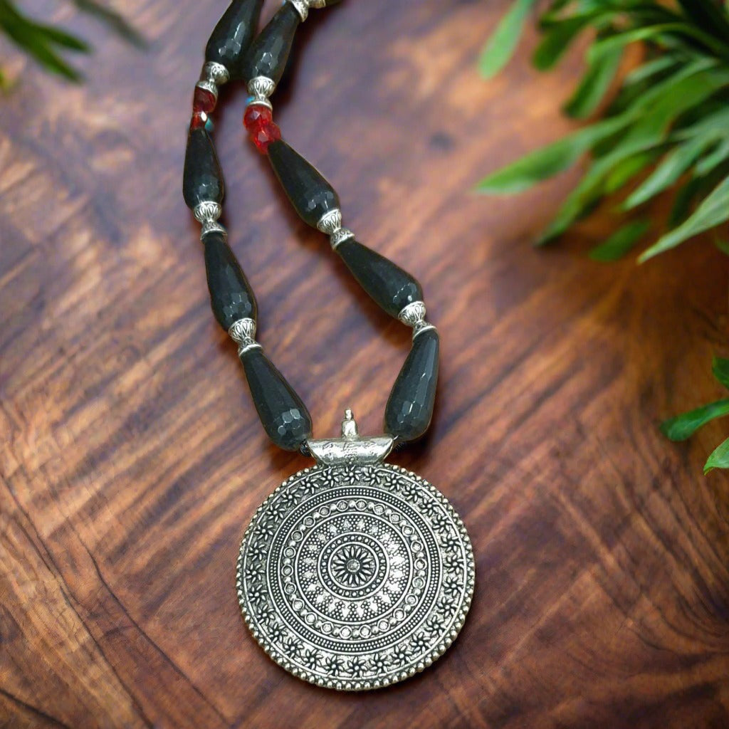 Natural Black Onyx Gemstone Necklace with Pendant