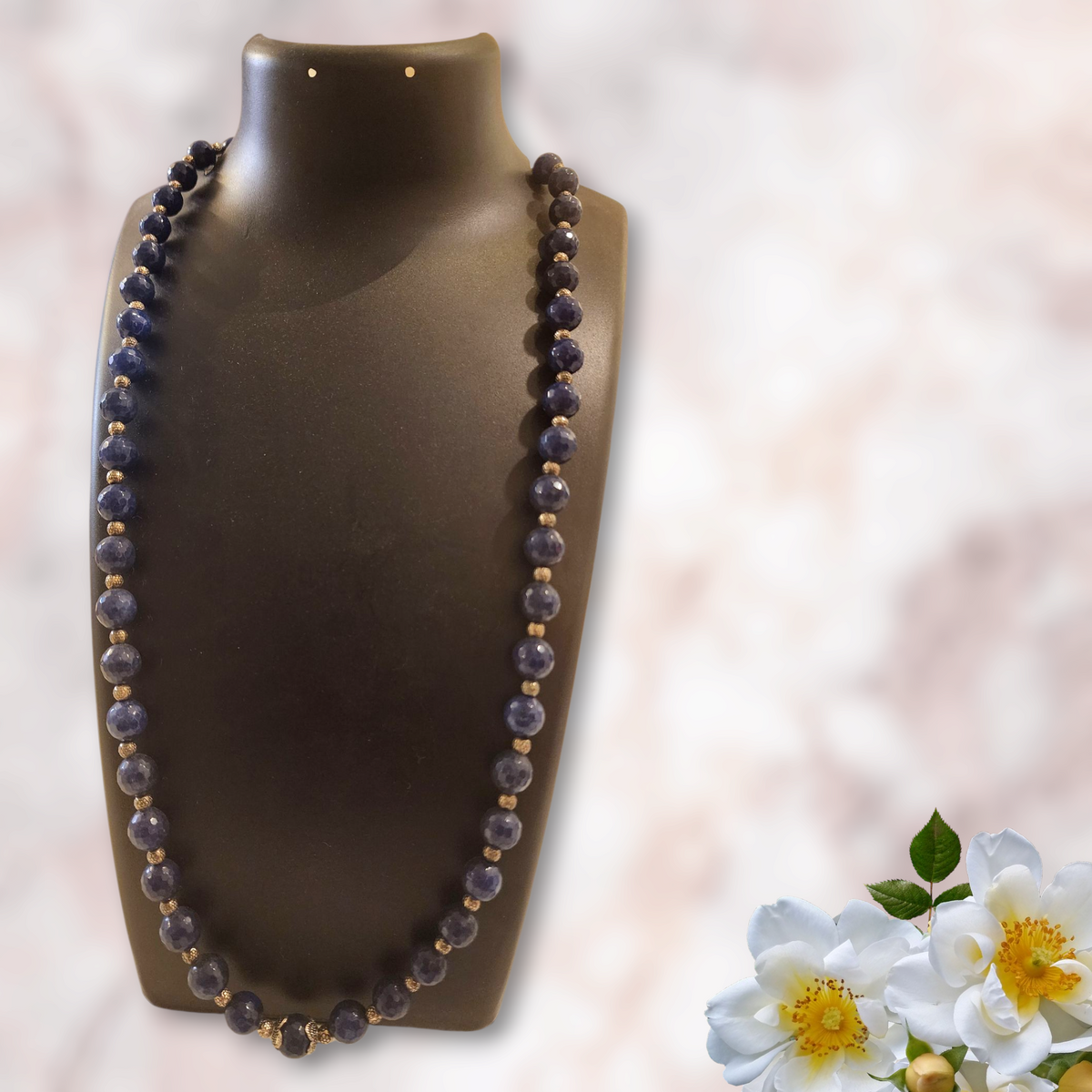 Mystic Night: Faceted Agate Gemstone Necklace